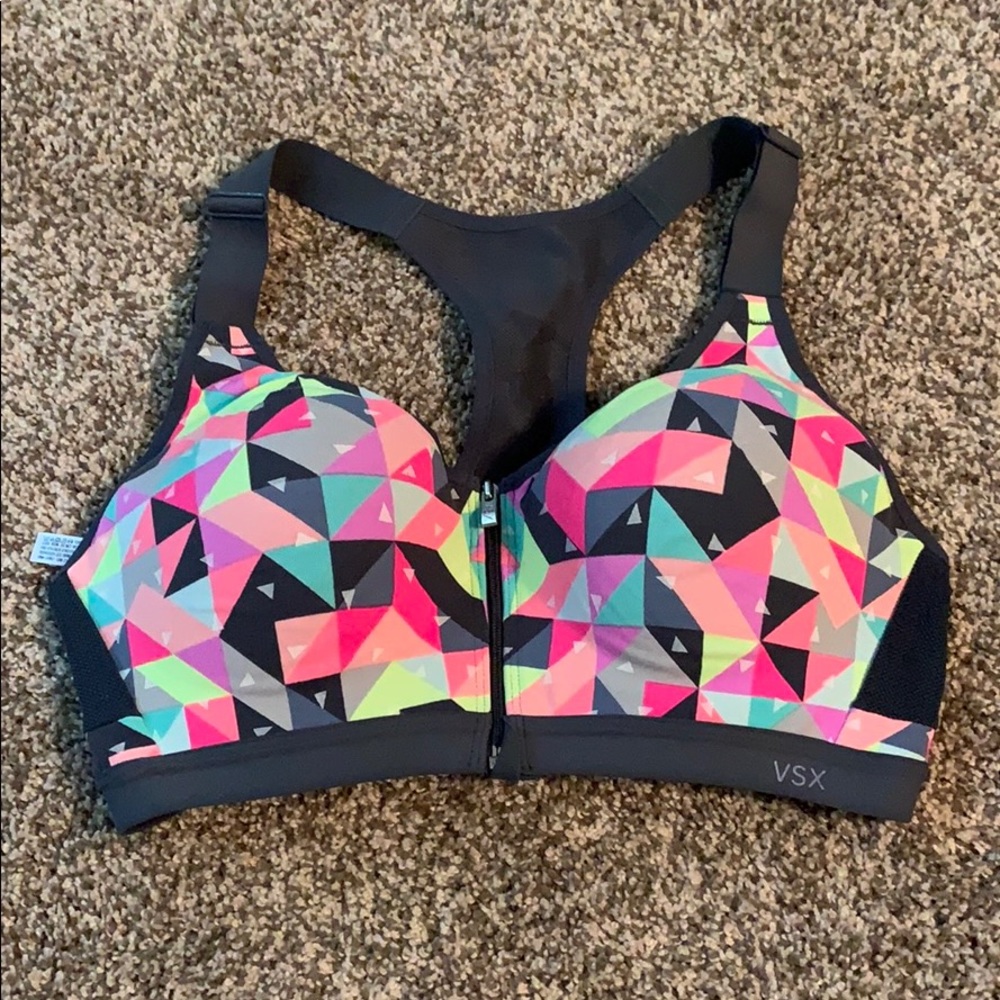 VS Sport sports bra